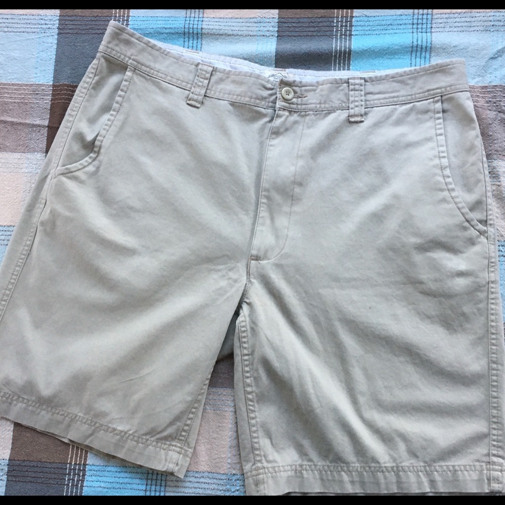🕺🏼 Men’s Shorts, tan